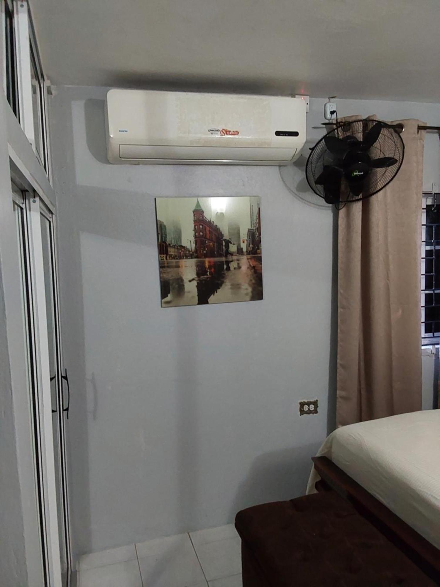 Zipcode Hideaway Guesthouse พอร์ทมอร์ ภายนอก รูปภาพ