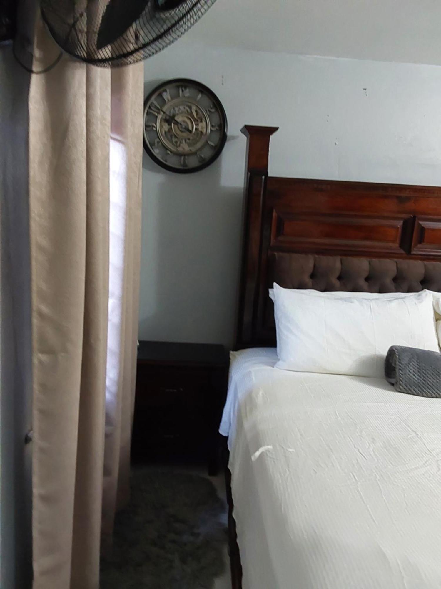 Zipcode Hideaway Guesthouse พอร์ทมอร์ ภายนอก รูปภาพ