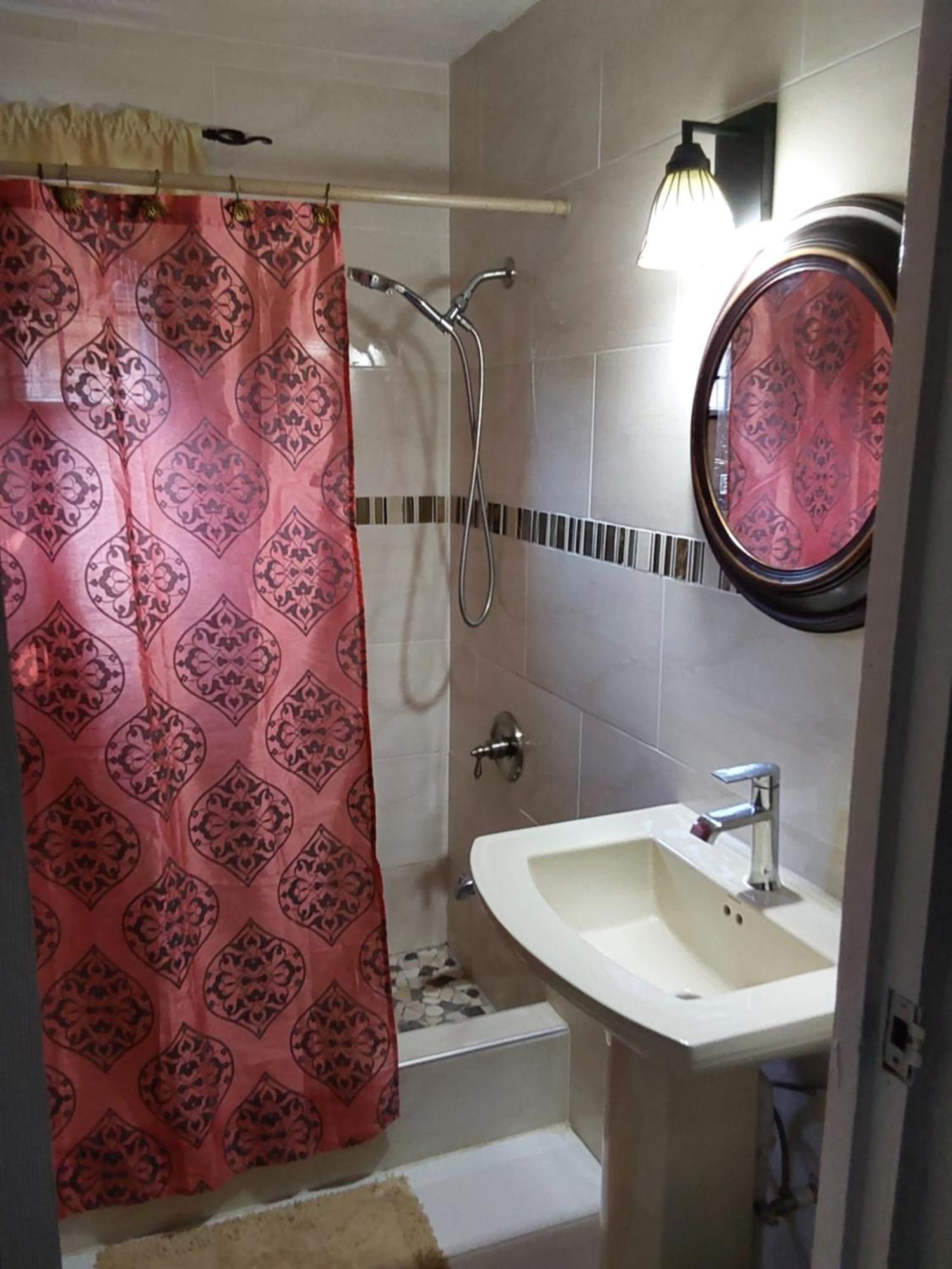 Zipcode Hideaway Guesthouse พอร์ทมอร์ ภายนอก รูปภาพ